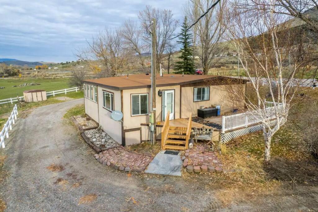 Lava River Cottage on Portneuf view 4