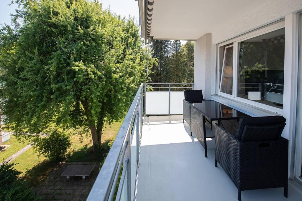 Moderne & helle Wohnung mit Netflix & Bergsicht