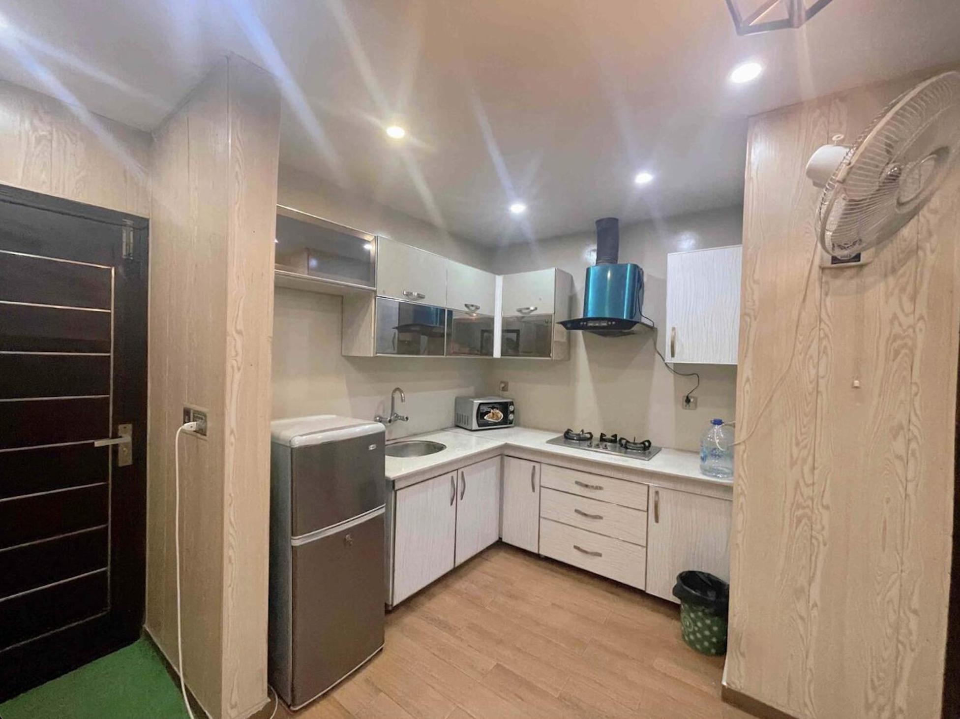 Luxury Private Top Floor Apartment in Heart of Bahria Town