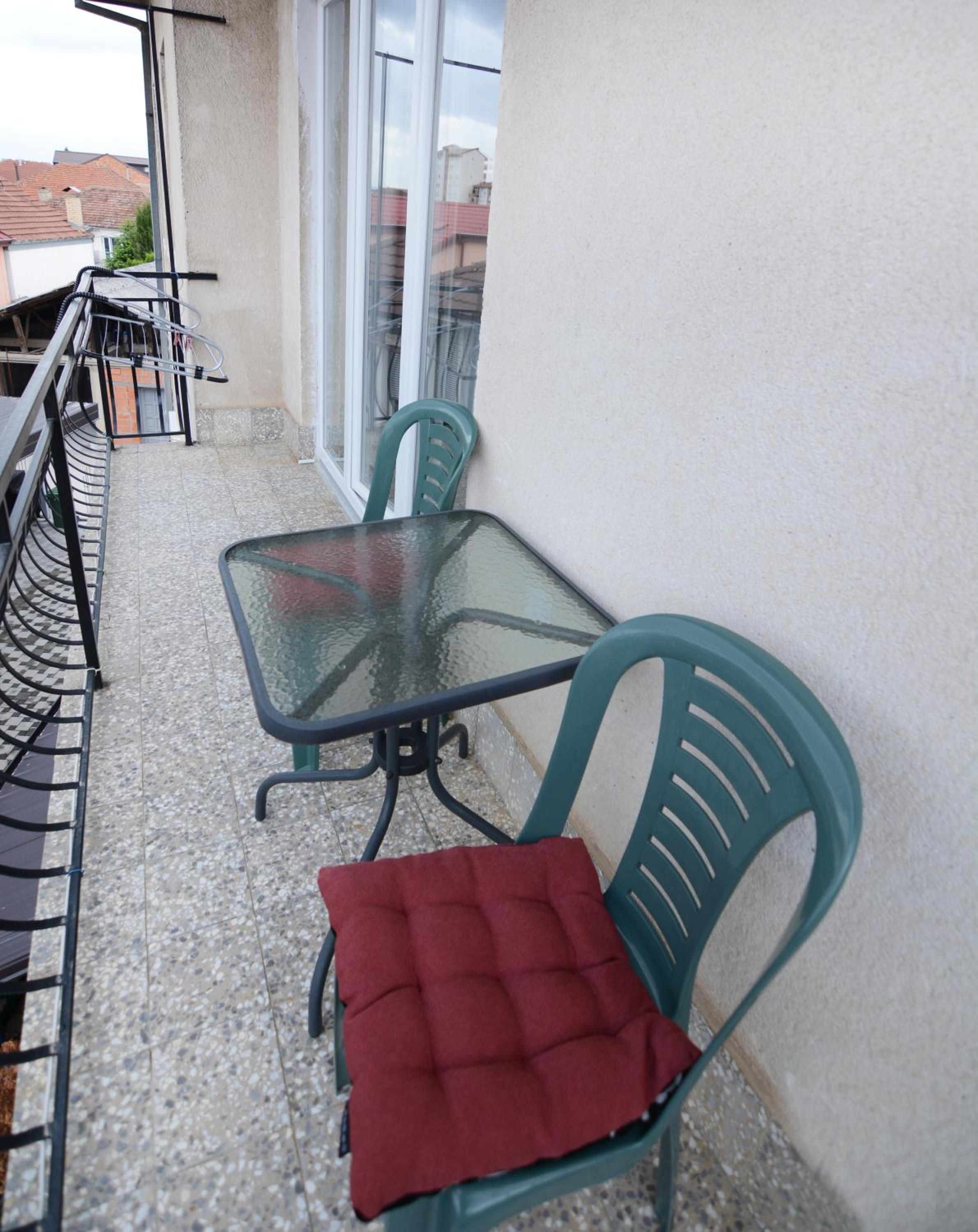 B&B APARTMENTS