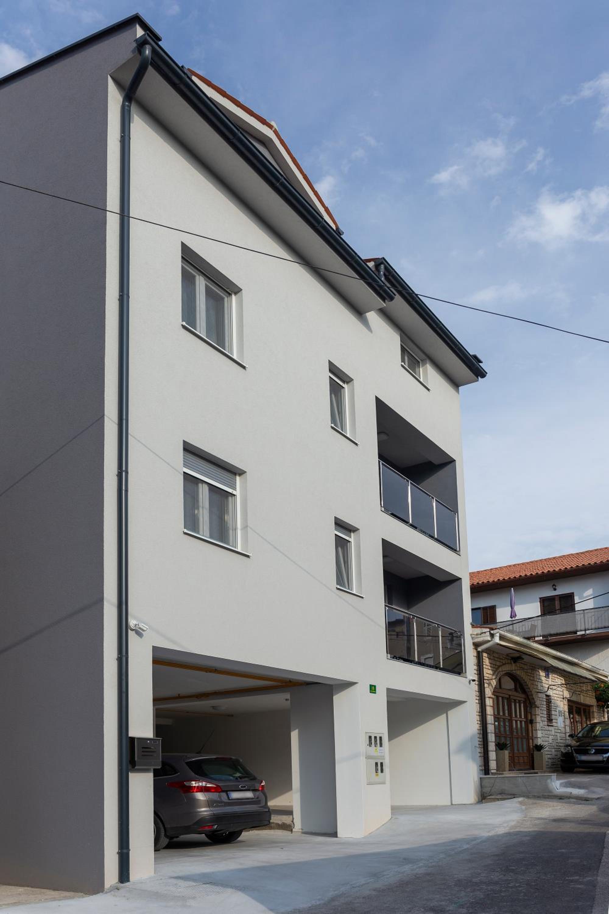 City apartments SILVER view 2