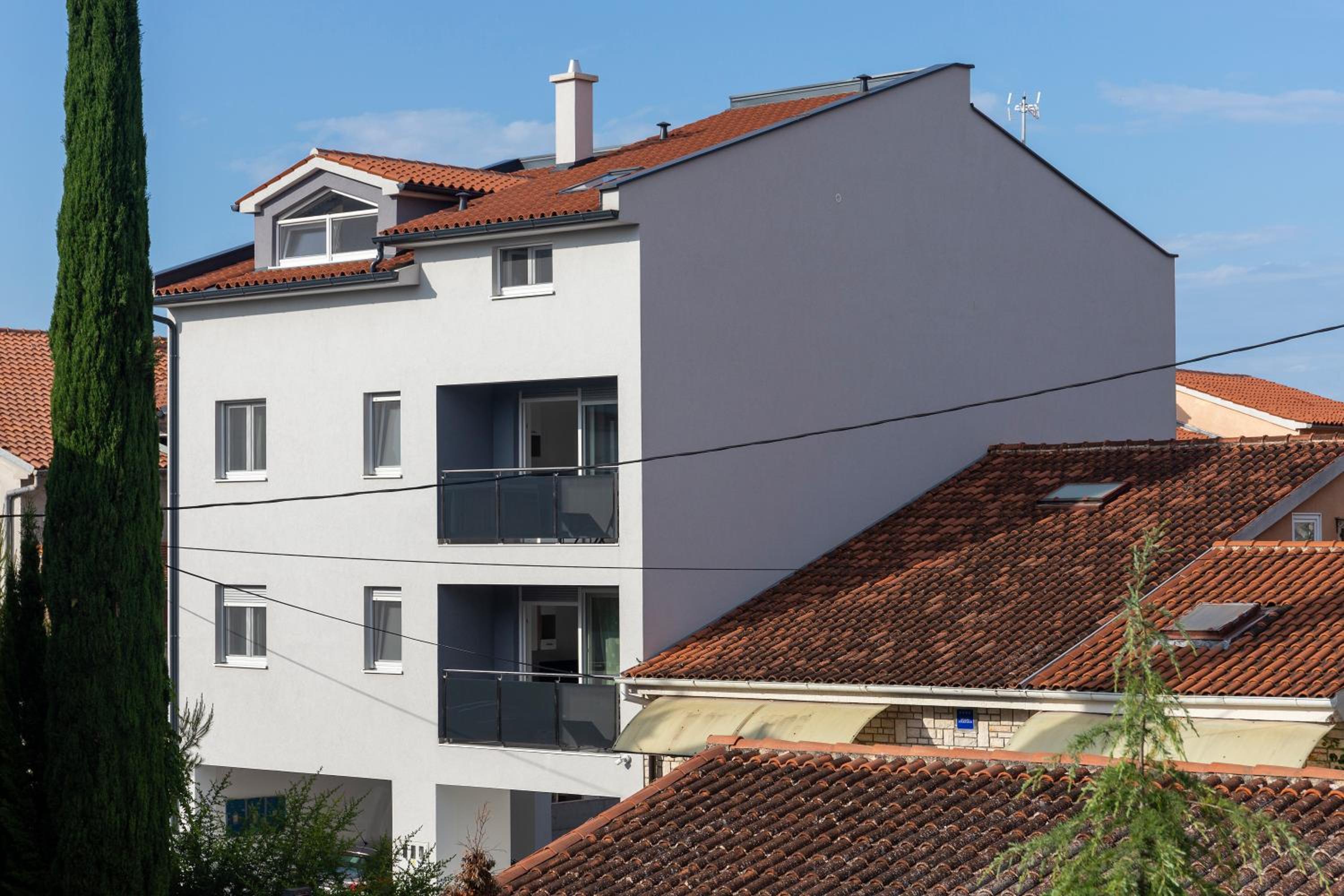 City apartments SILVER view 4