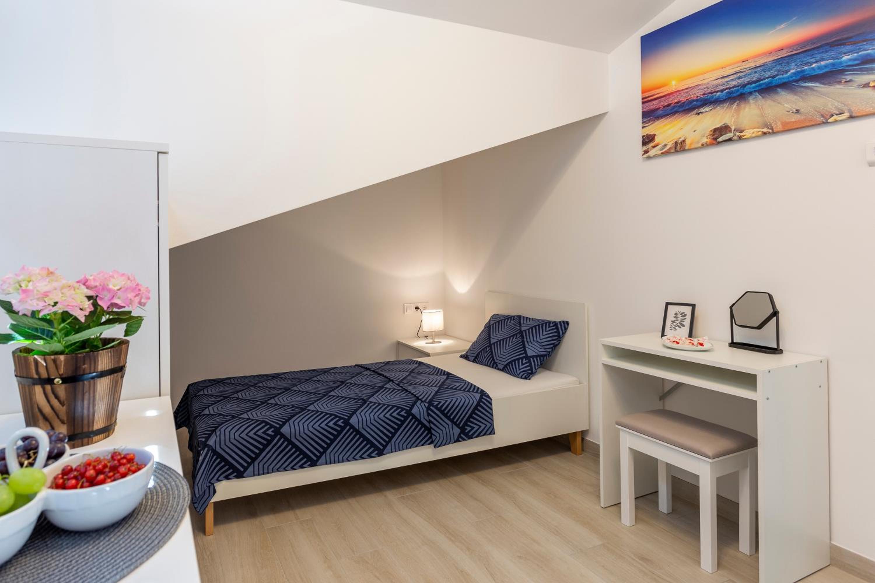 Photo 26
