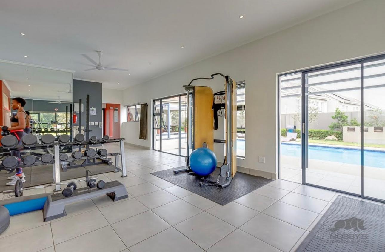 Luxurious sandton apartment with Inverter