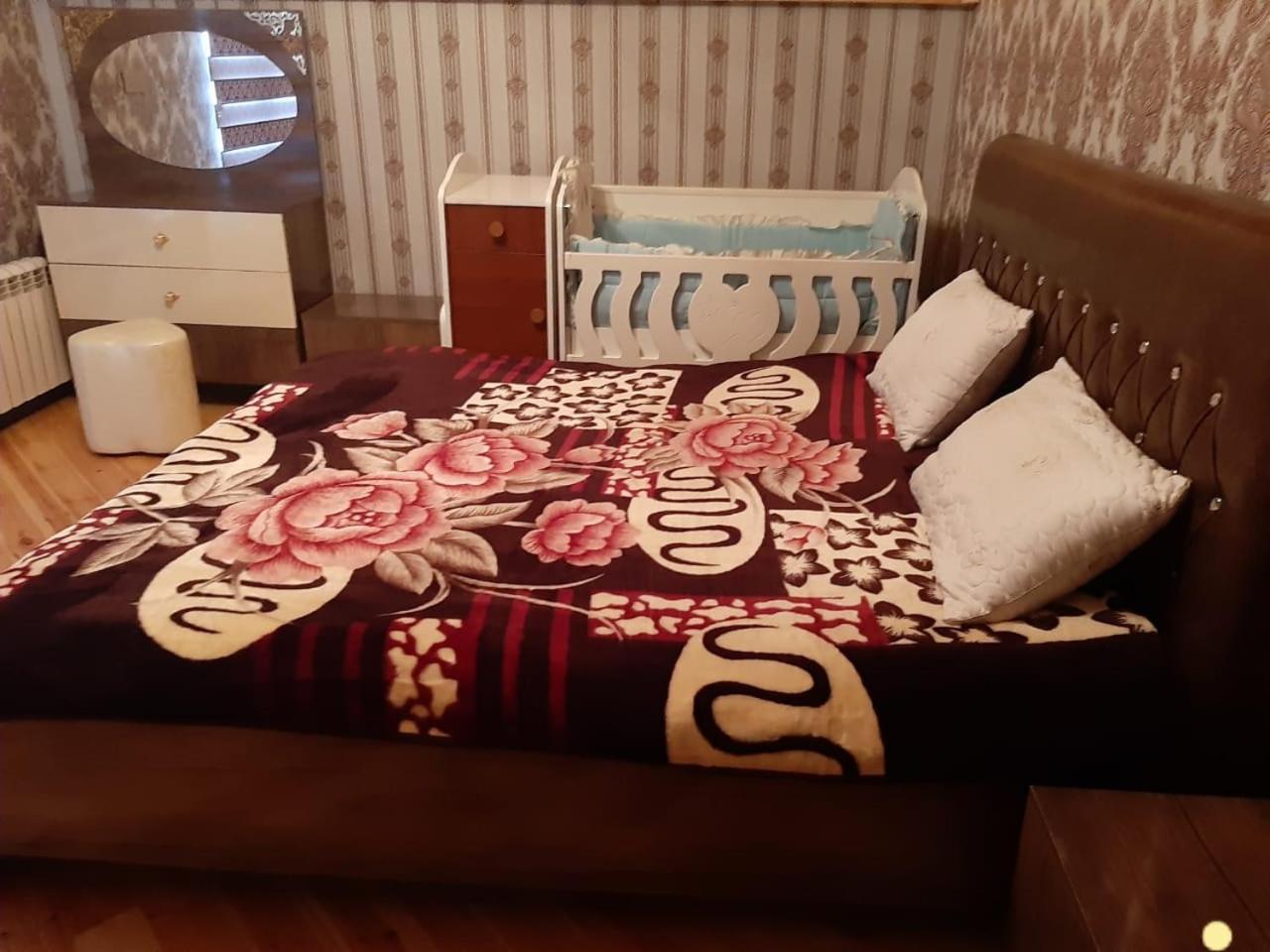 Villa ELO in Kebele