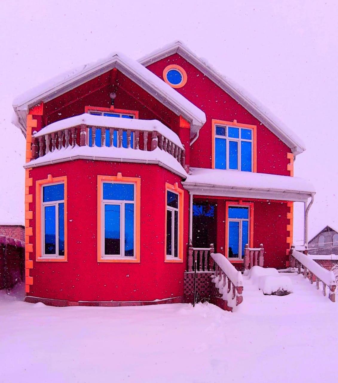 Villa ELO in Kebele