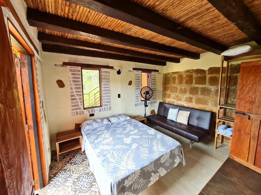 Casa Pájaro, en lo alto del Bosque