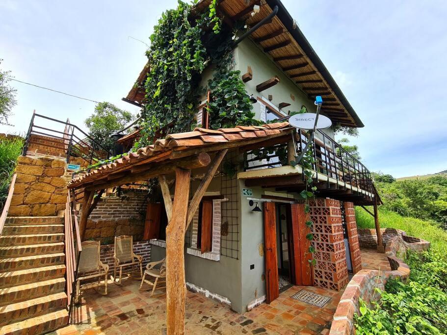 Casa Pájaro, en lo alto del Bosque