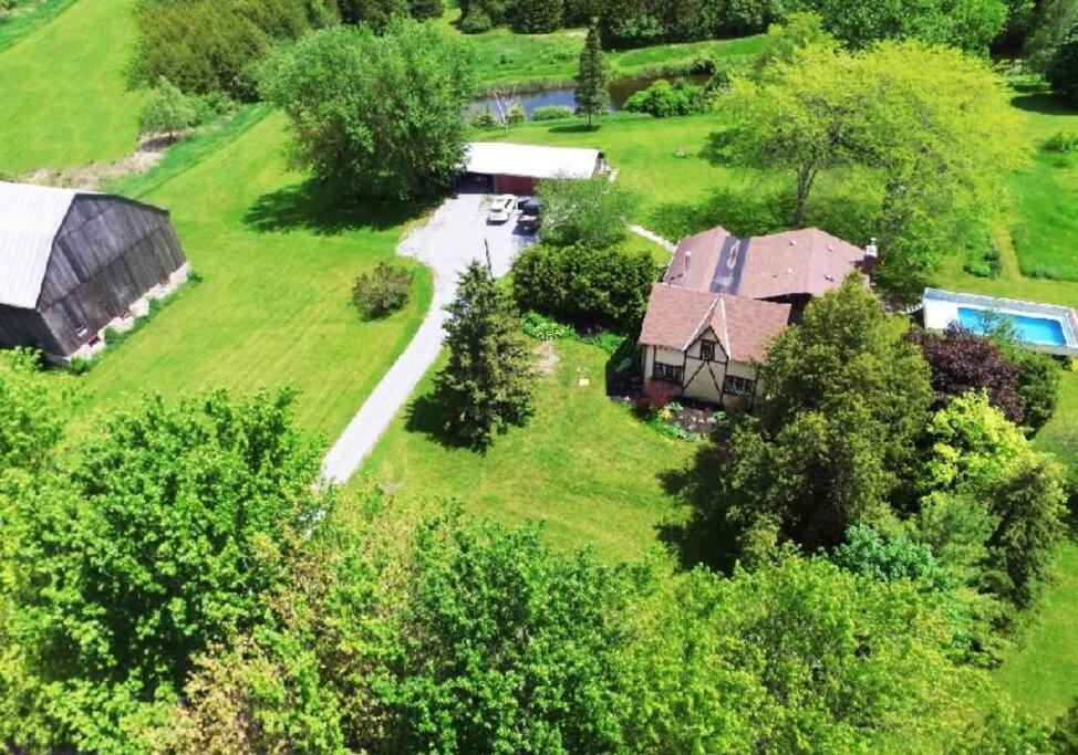 Hidden Farm Escape in the Heart of Kawarthas