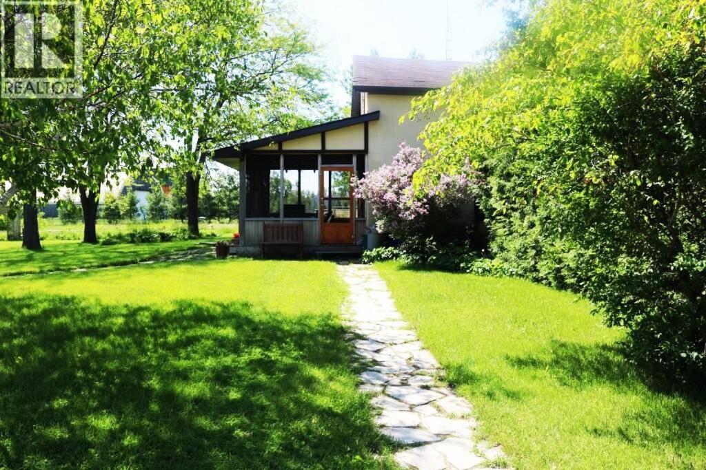 Hidden Farm Escape in the Heart of Kawarthas
