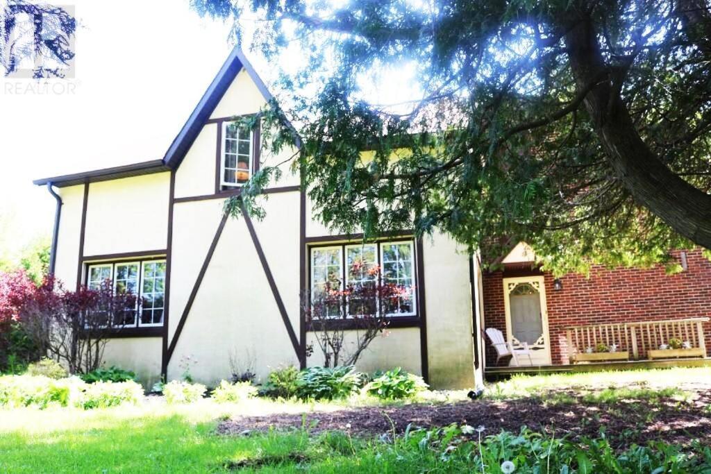 Hidden Farm Escape in the Heart of Kawarthas