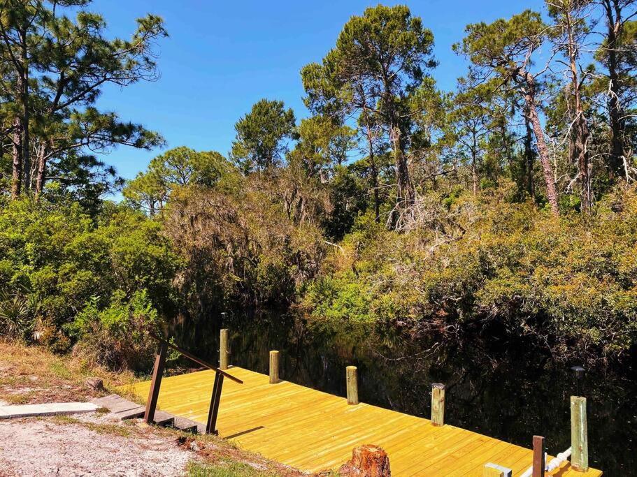 Lake June access-Hot Tub-Water Sports-Fire Pit - Property Image 15