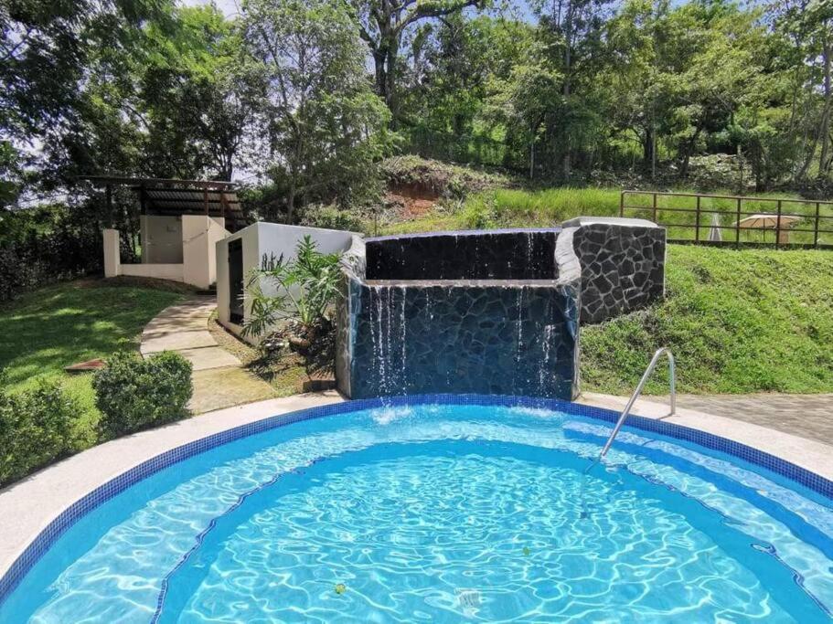 Beach House Herradura Jacó - Private pool