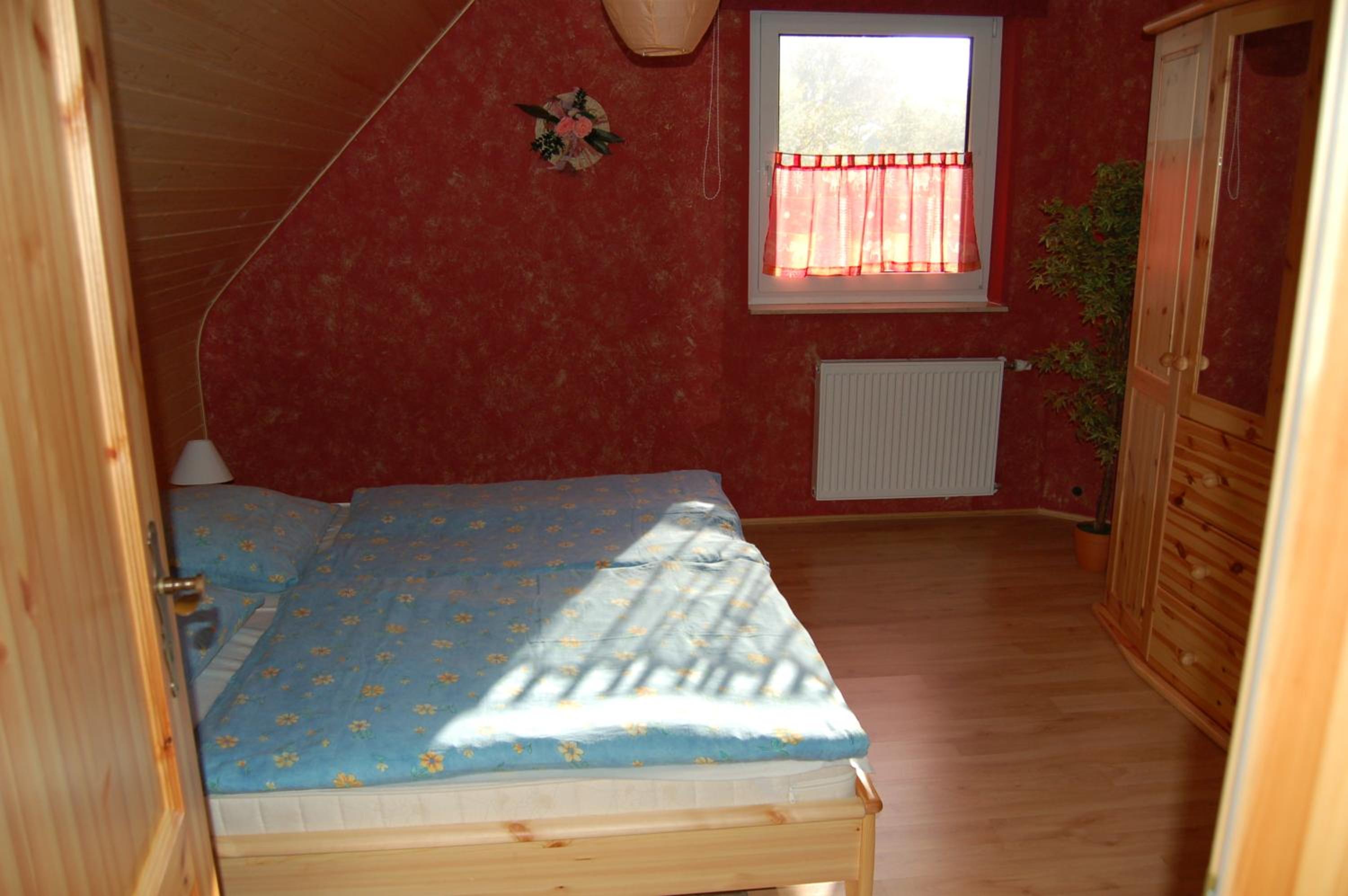 Ferienhaus Eulenhaus im urigen Garten