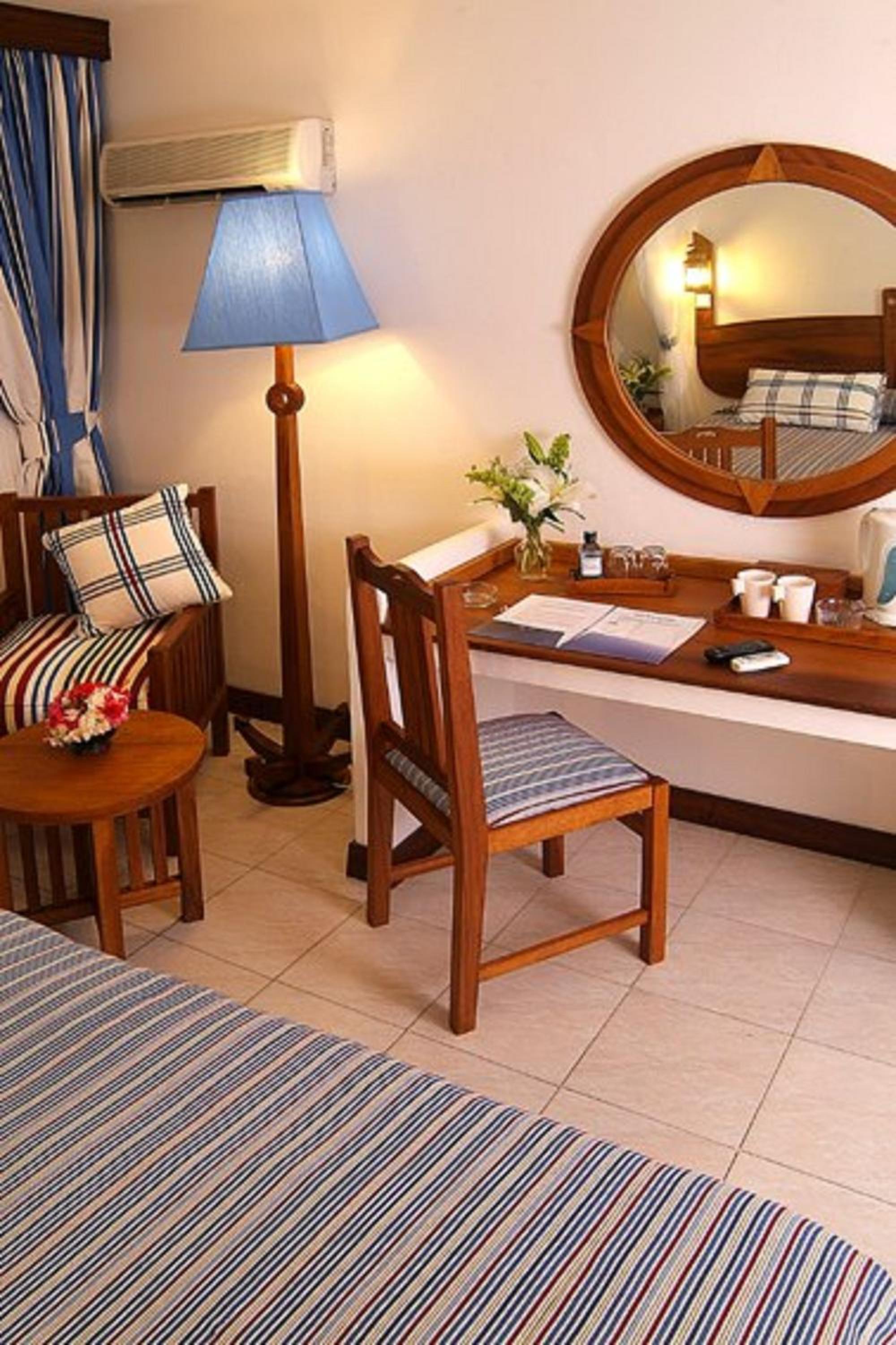 Voyager Beach Resort