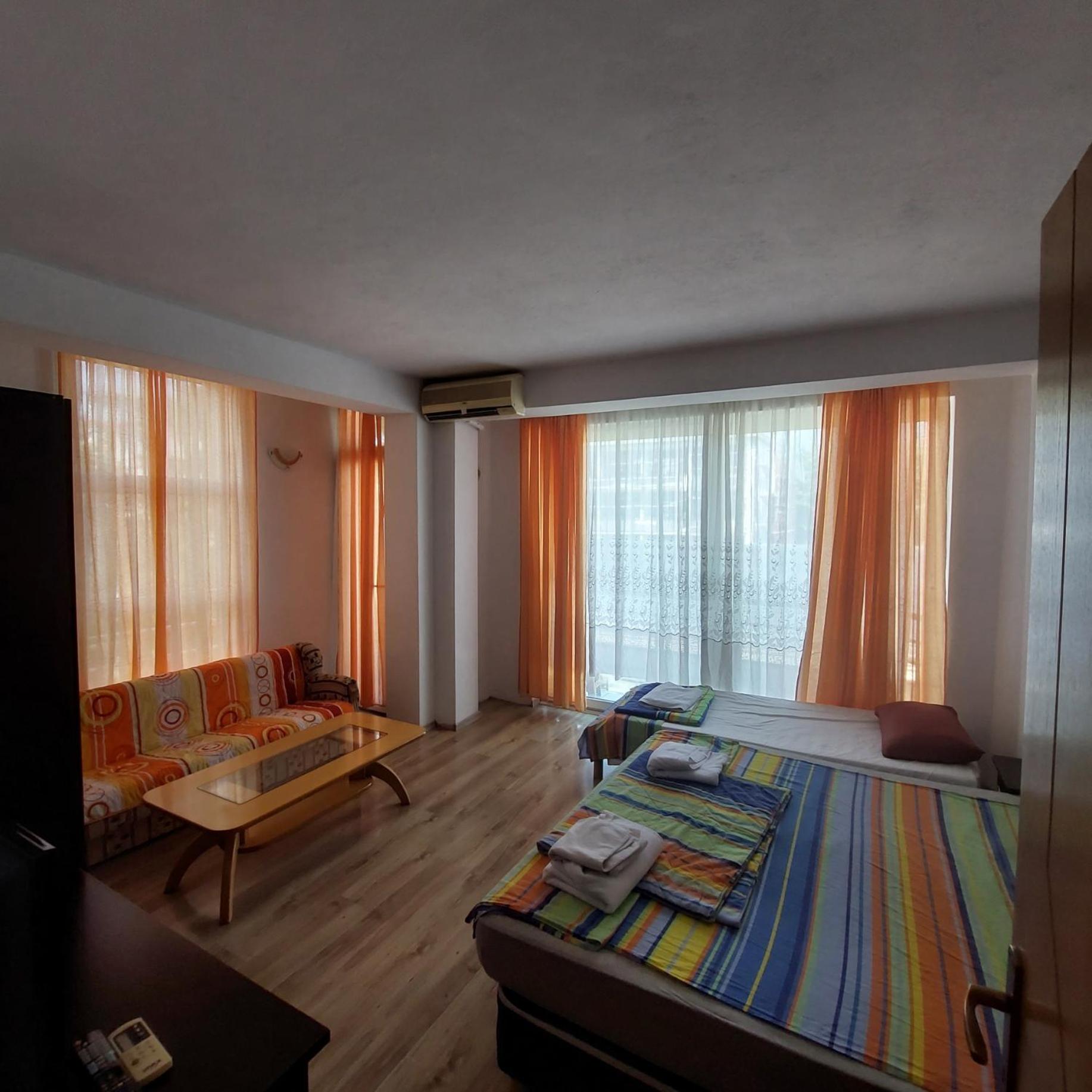 Apartments Lakeside City Center