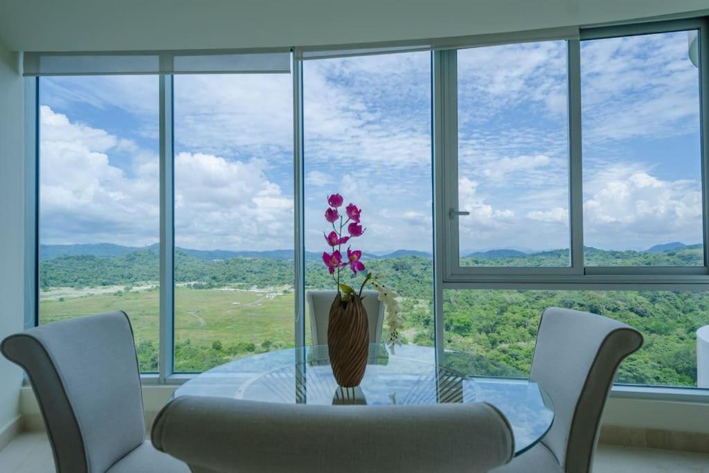 17J Beautiful Jungle Views in Beachfront Resort view 3