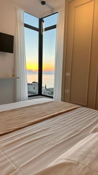 BluHorizon Suites