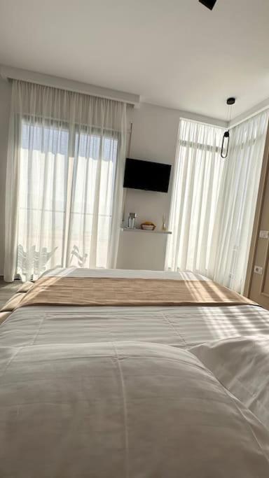 BluHorizon Suites