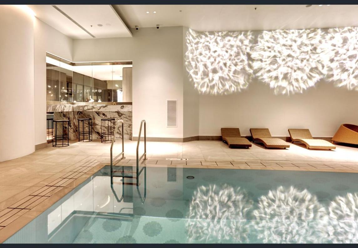 Brisbane Riverfront Oasis 2Bed Panoramic RiverView