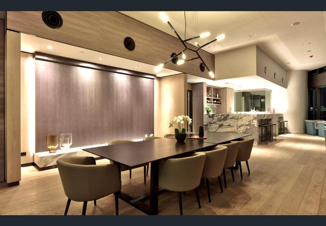 Brisbane Riverfront Oasis 2Bed Panoramic RiverView