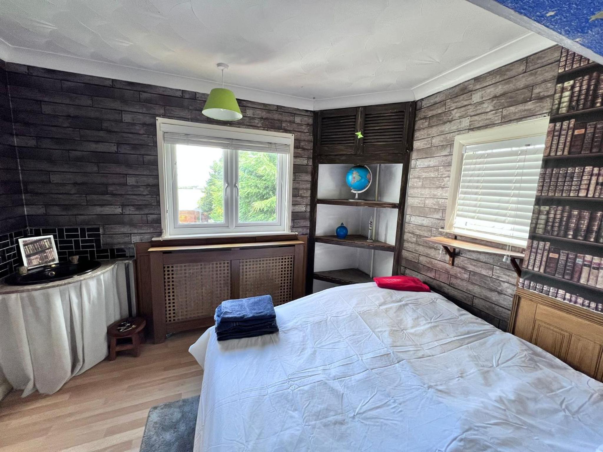 Photo 11