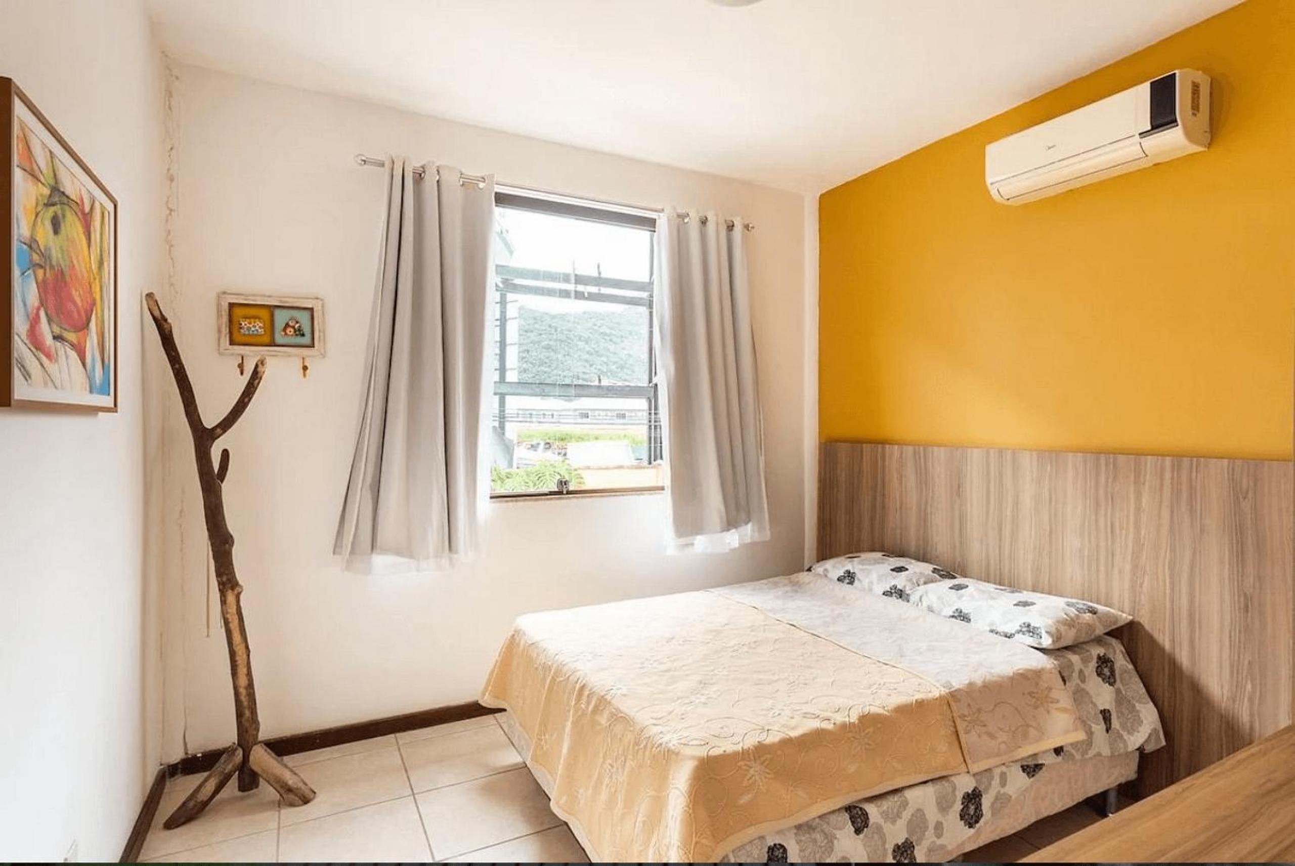 Casa com deck navegável e jacuzzi em Angra dos Reis RJ - Praia da Ribeira