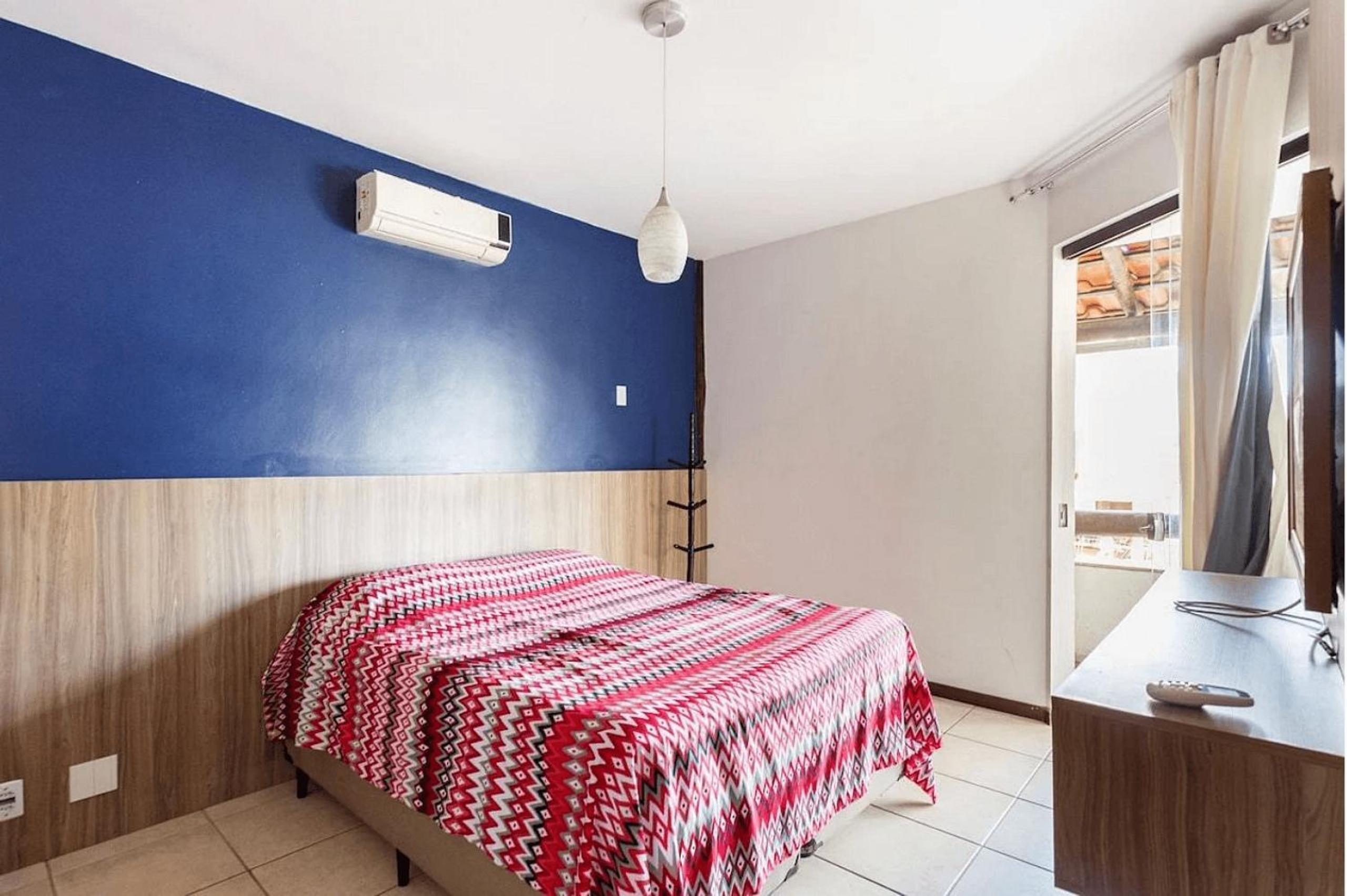 Casa com deck navegável e jacuzzi em Angra dos Reis RJ - Praia da Ribeira