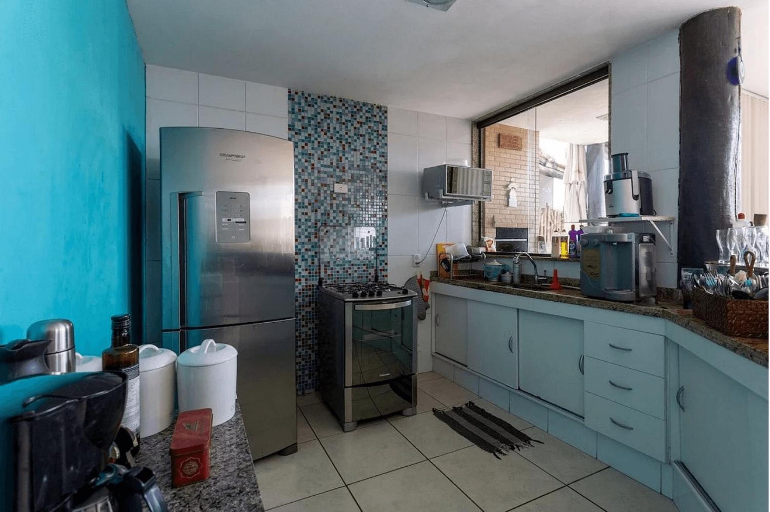 Casa com deck navegável e jacuzzi em Angra dos Reis RJ - Praia da Ribeira