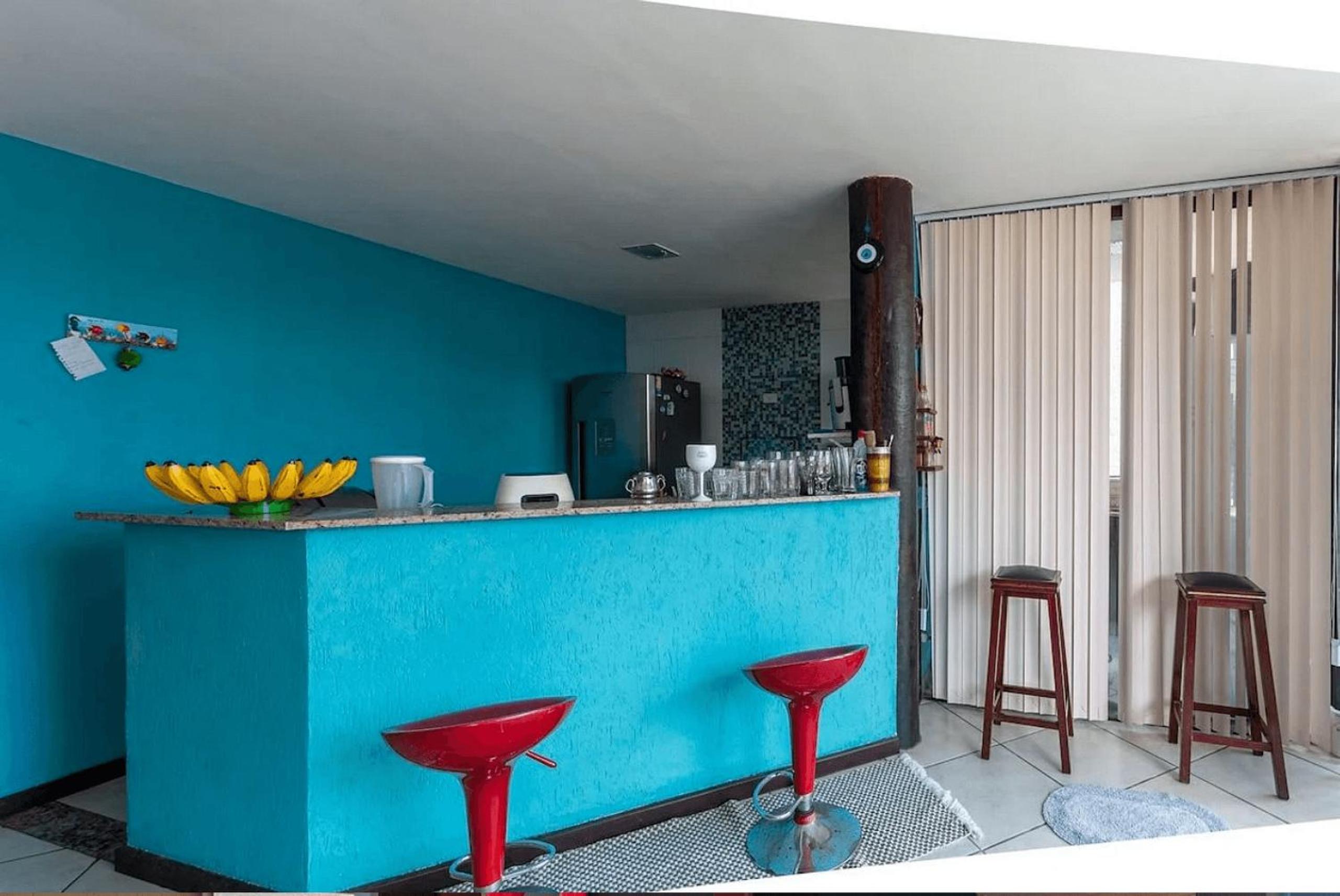 Casa com deck navegável e jacuzzi em Angra dos Reis RJ - Praia da Ribeira