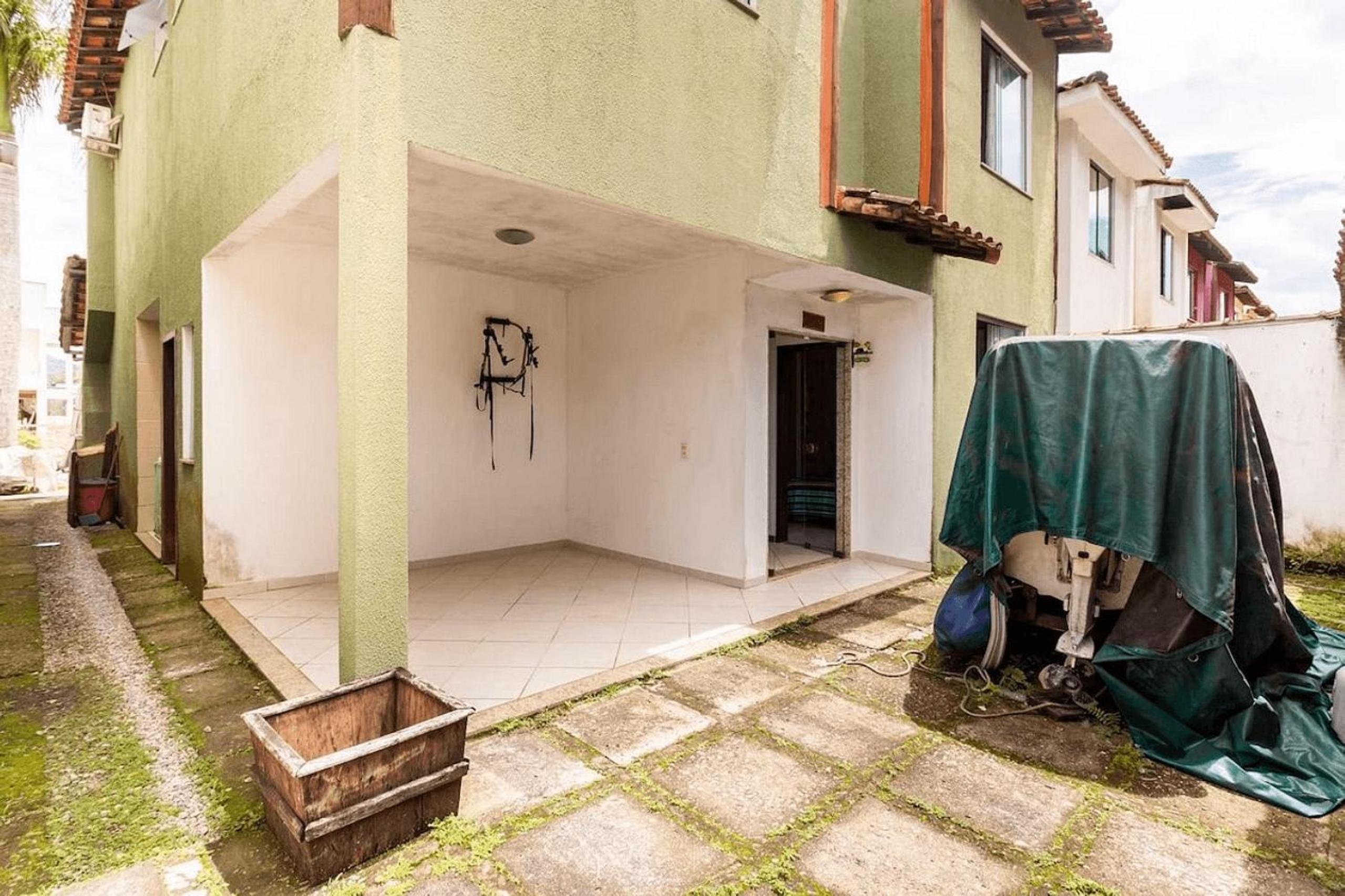 Casa com deck navegável e jacuzzi em Angra dos Reis RJ - Praia da Ribeira