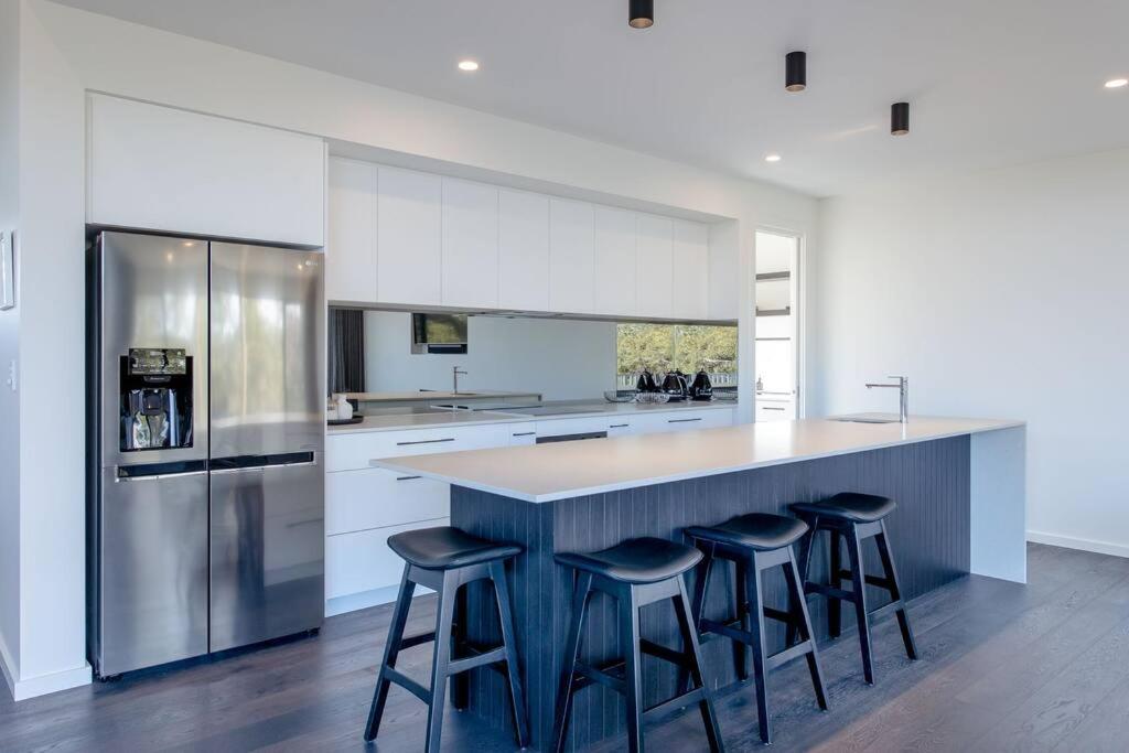Attunga I Private Properties