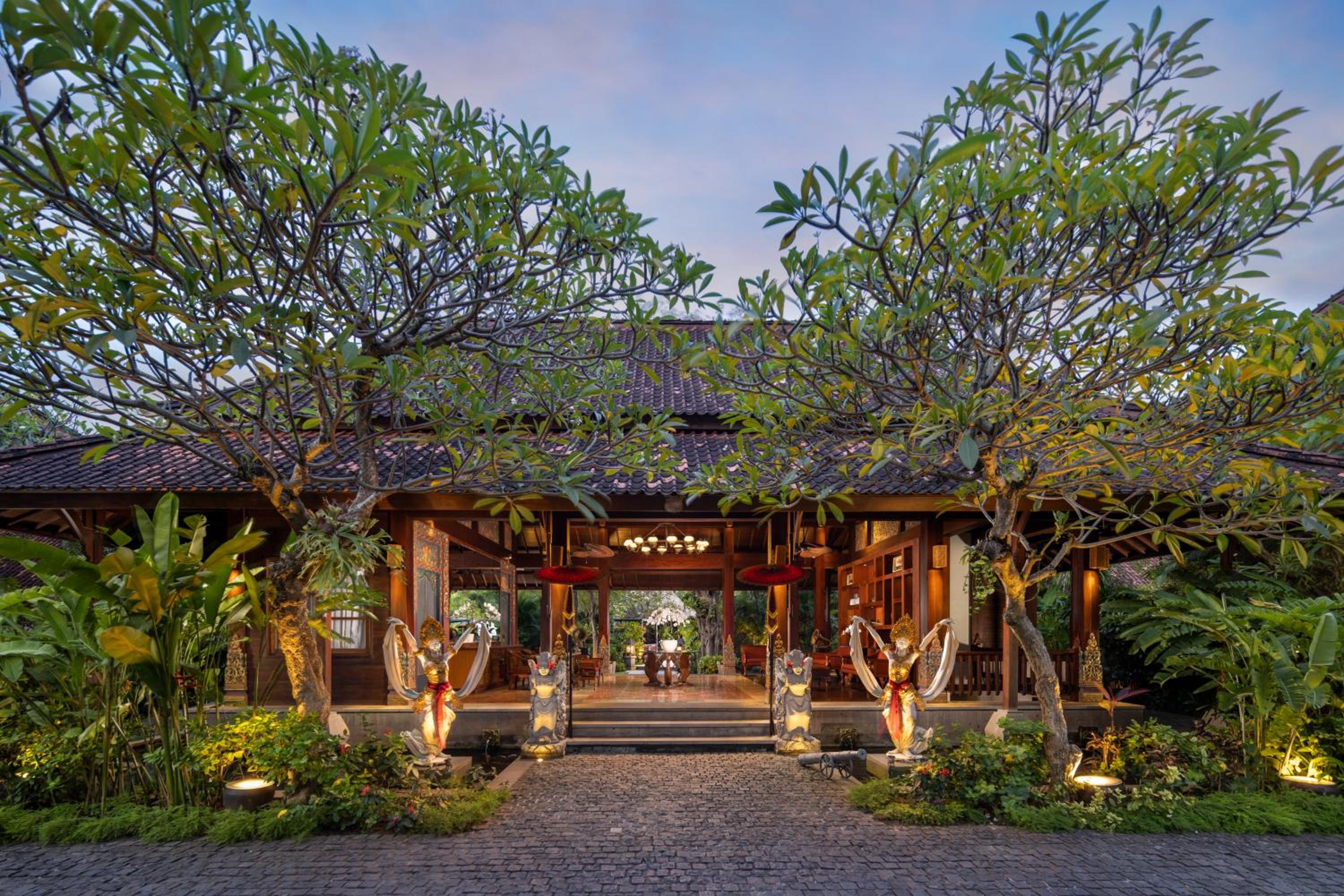 Hotel The Alantara Sanur - Image 1