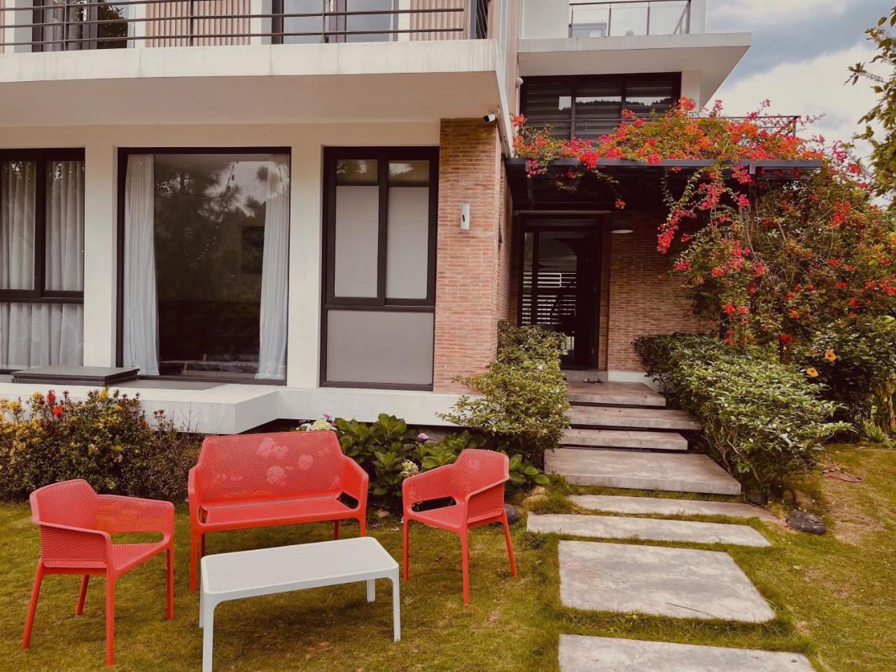 Nam Casa Sân Golf Tam Đảo Venuestay view 3