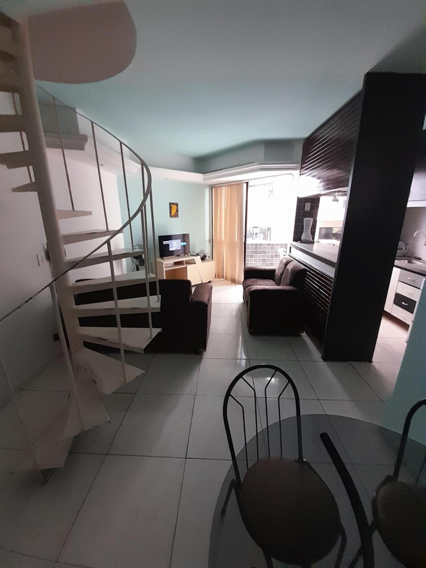 Apartamento dúplex em frente ao mar de Pajuçara