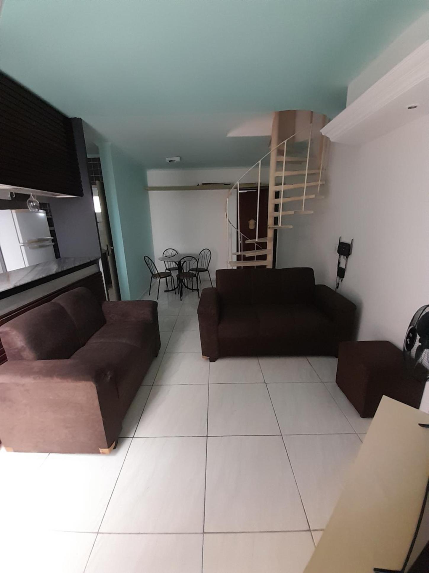 Apartamento dúplex em frente ao mar de Pajuçara