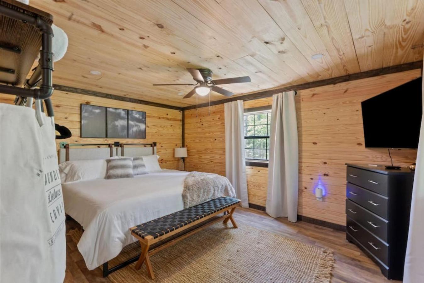 Private Cabin w King Bed and Private Hot Tub view 5