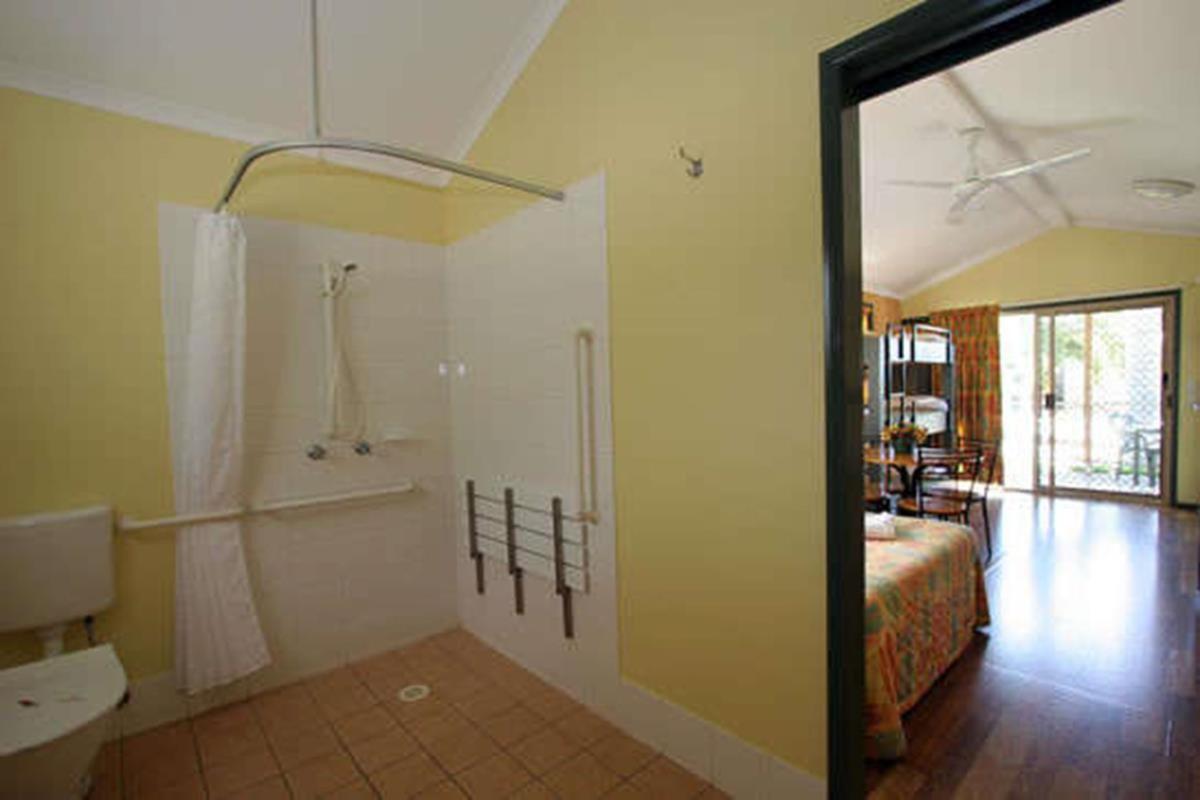 Aussie Outback Oasis Holiday Park