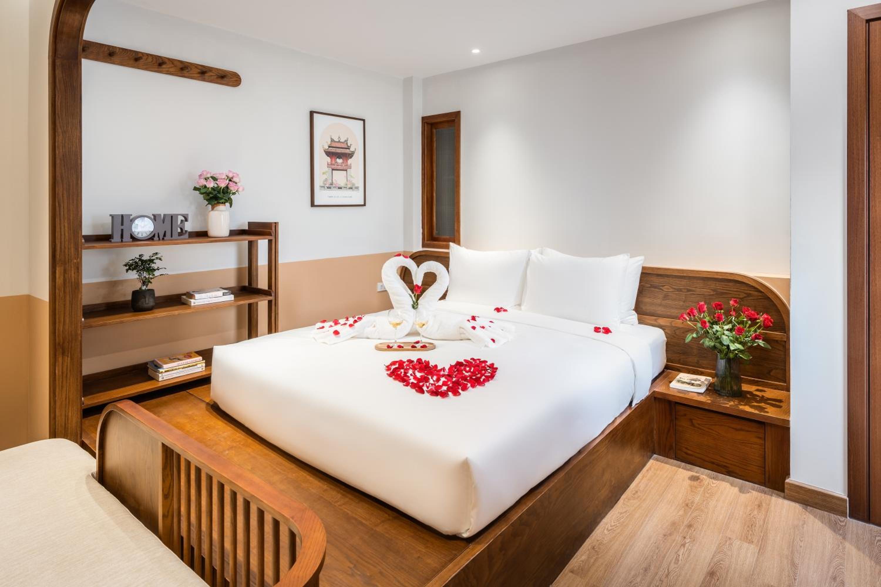 Le Parfum Apartment and Hotel