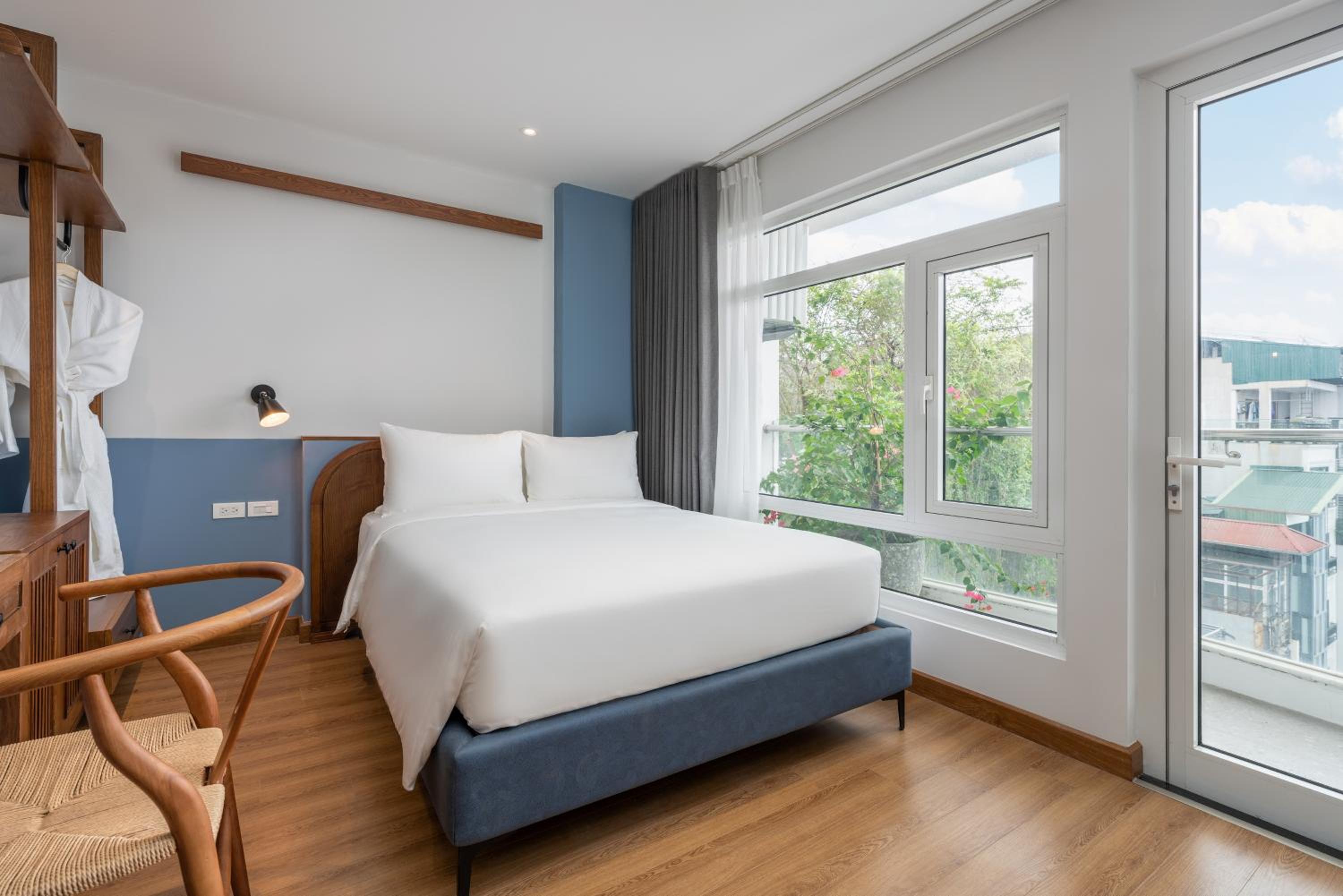 Le Parfum Apartment and Hotel