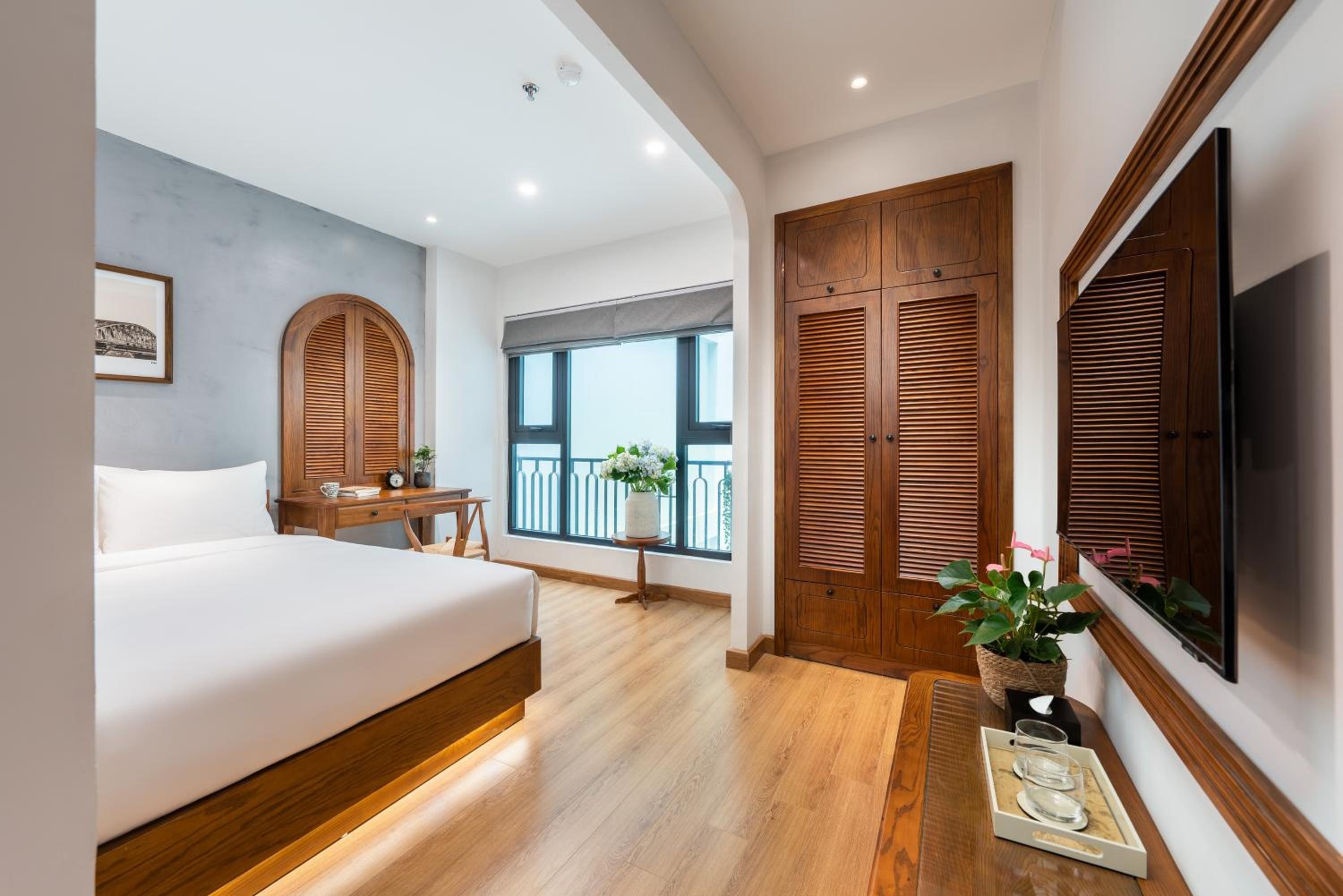 Le Parfum Apartment and Hotel