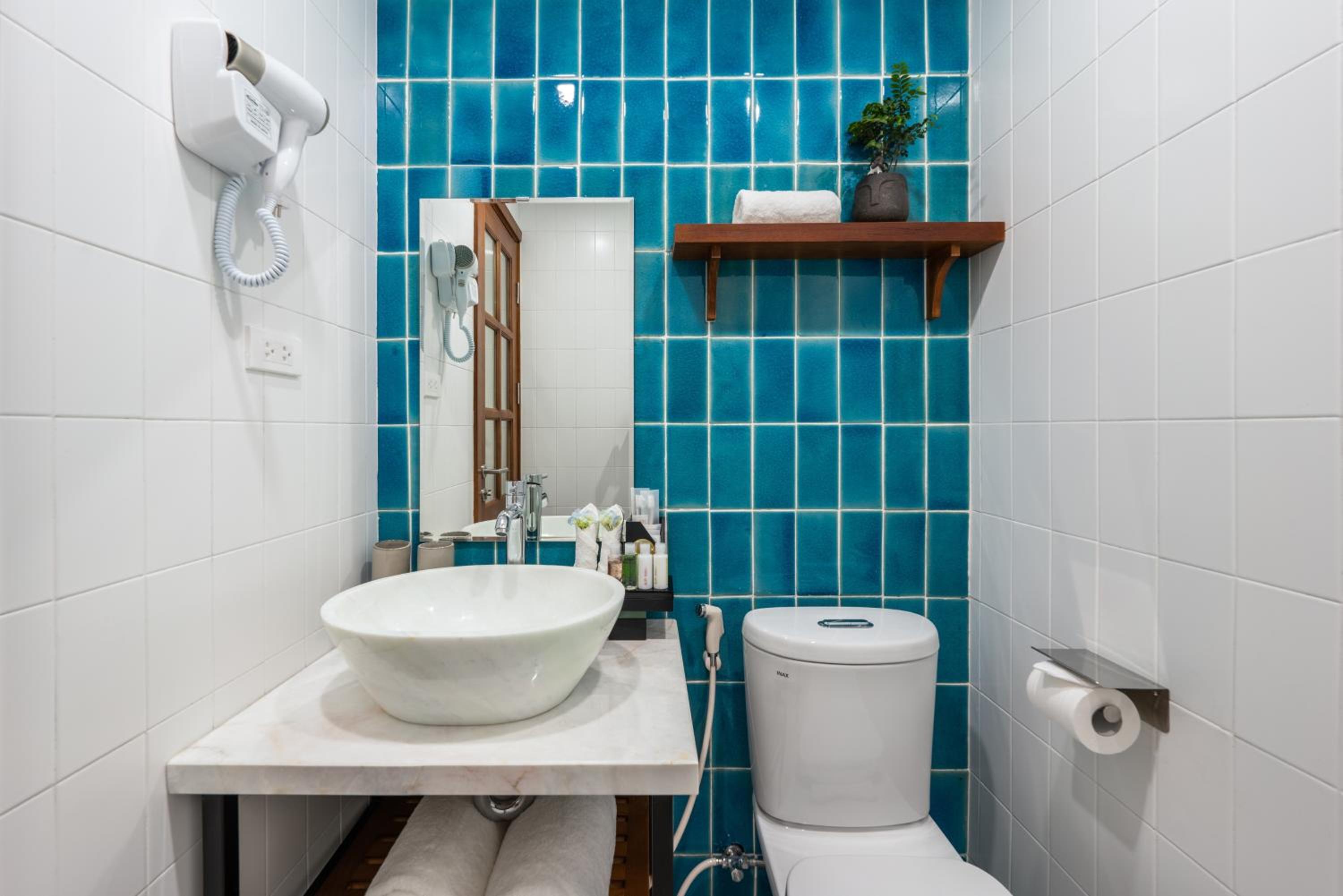 Le Parfum Apartment and Hotel
