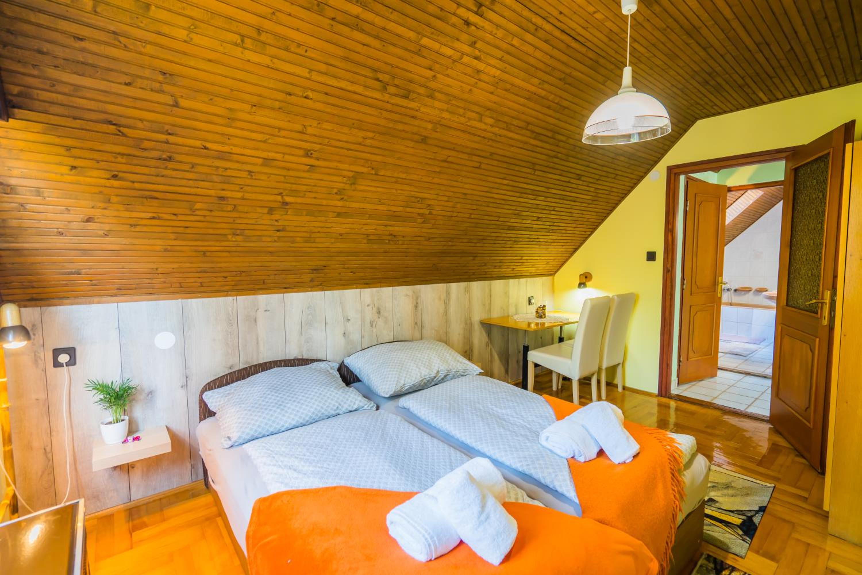 Fenyves Apartman