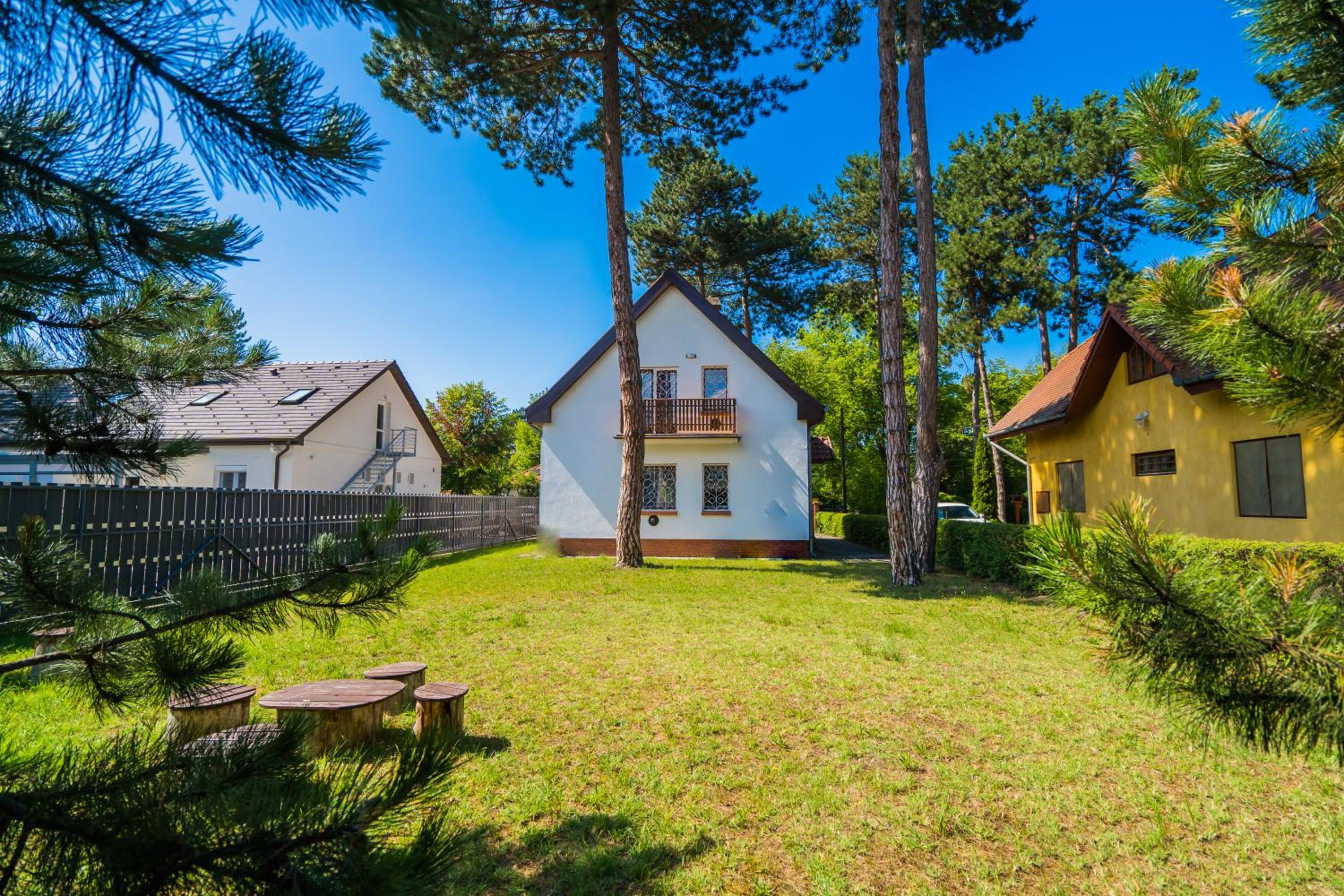 Fenyves Apartman