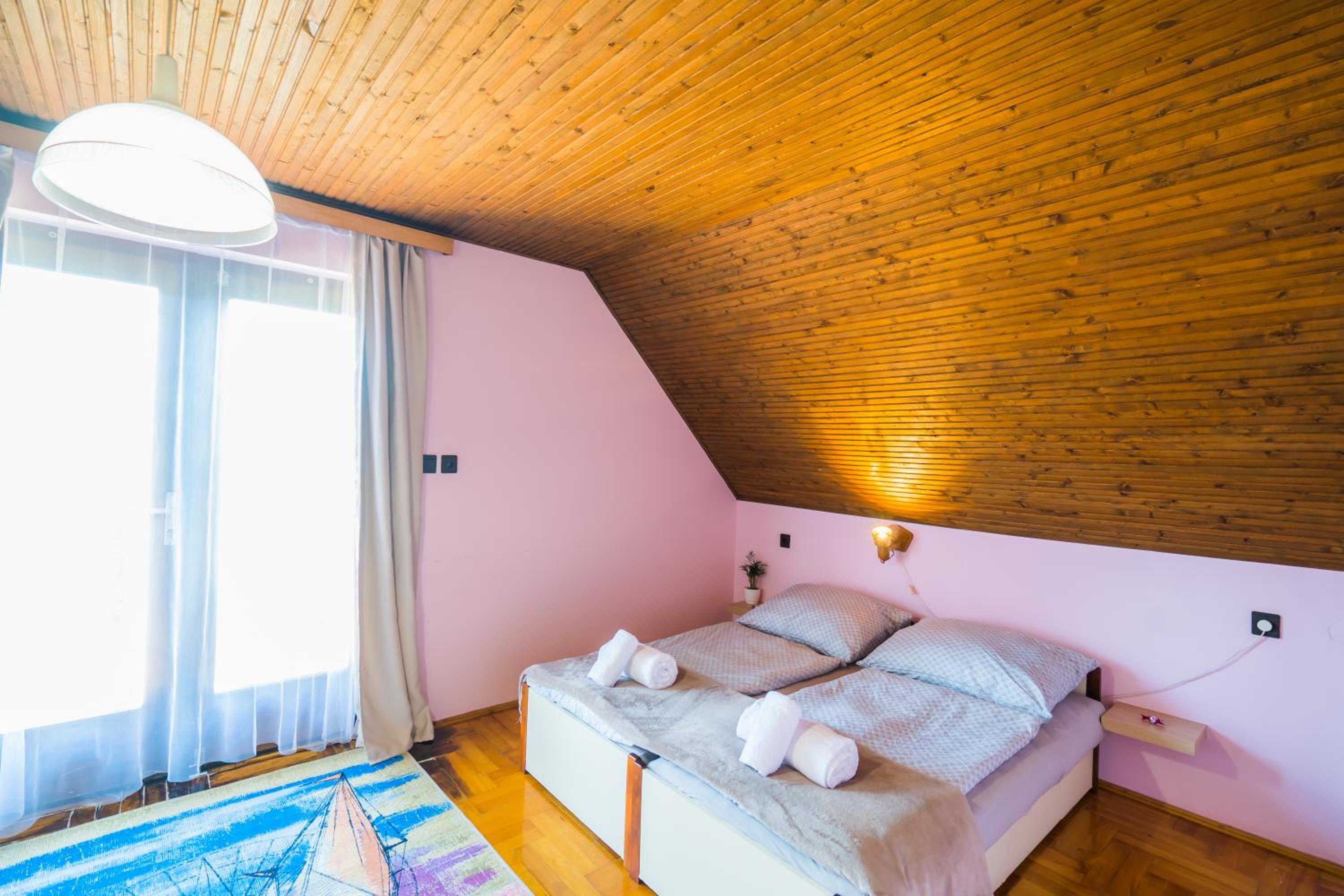 Fenyves Apartman