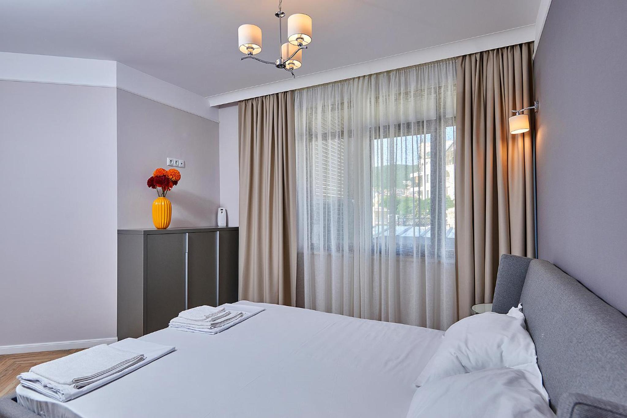 Florance Rentals Luxury Apartments in Saint Vlas
