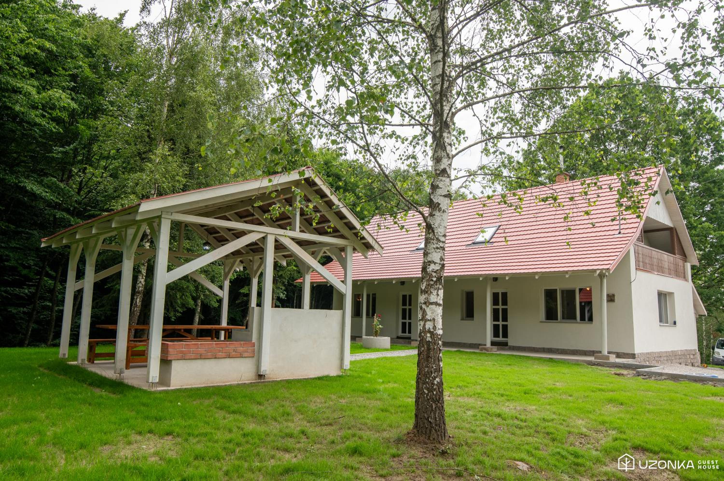 Uzonka Guesthouse