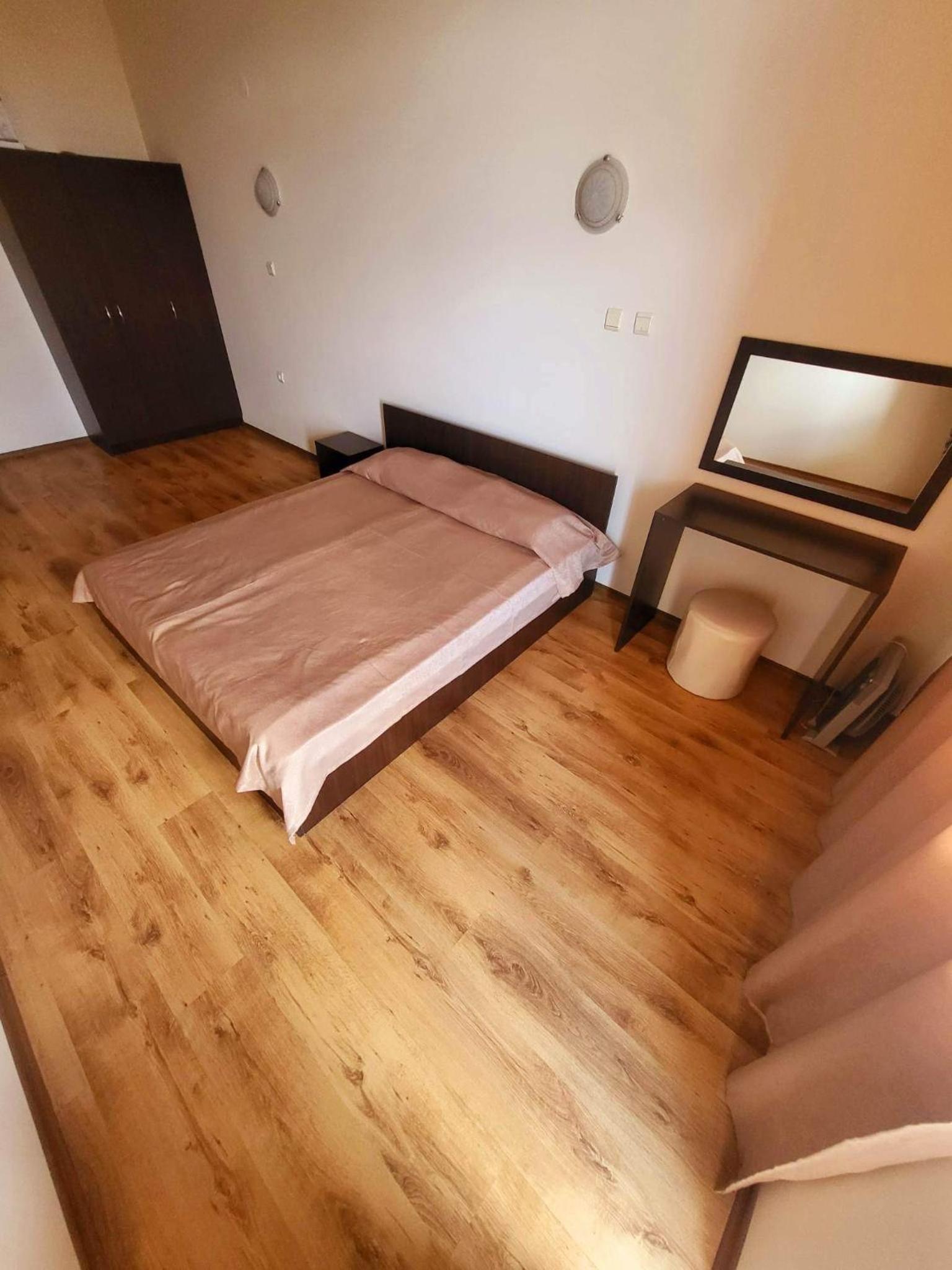 Dilov Apartments in Yalta Golden Sands