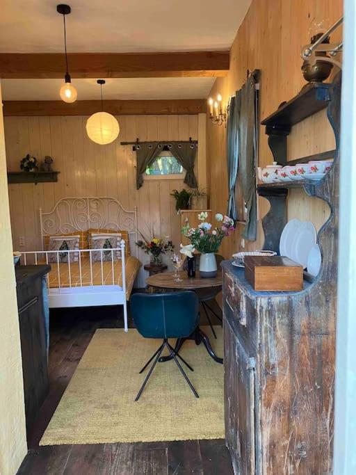 The Tiny Garage, photo 28