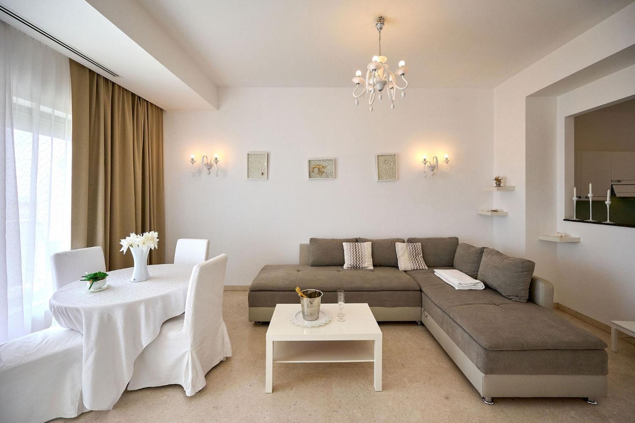 Apartament Caelia Mamaia DANA